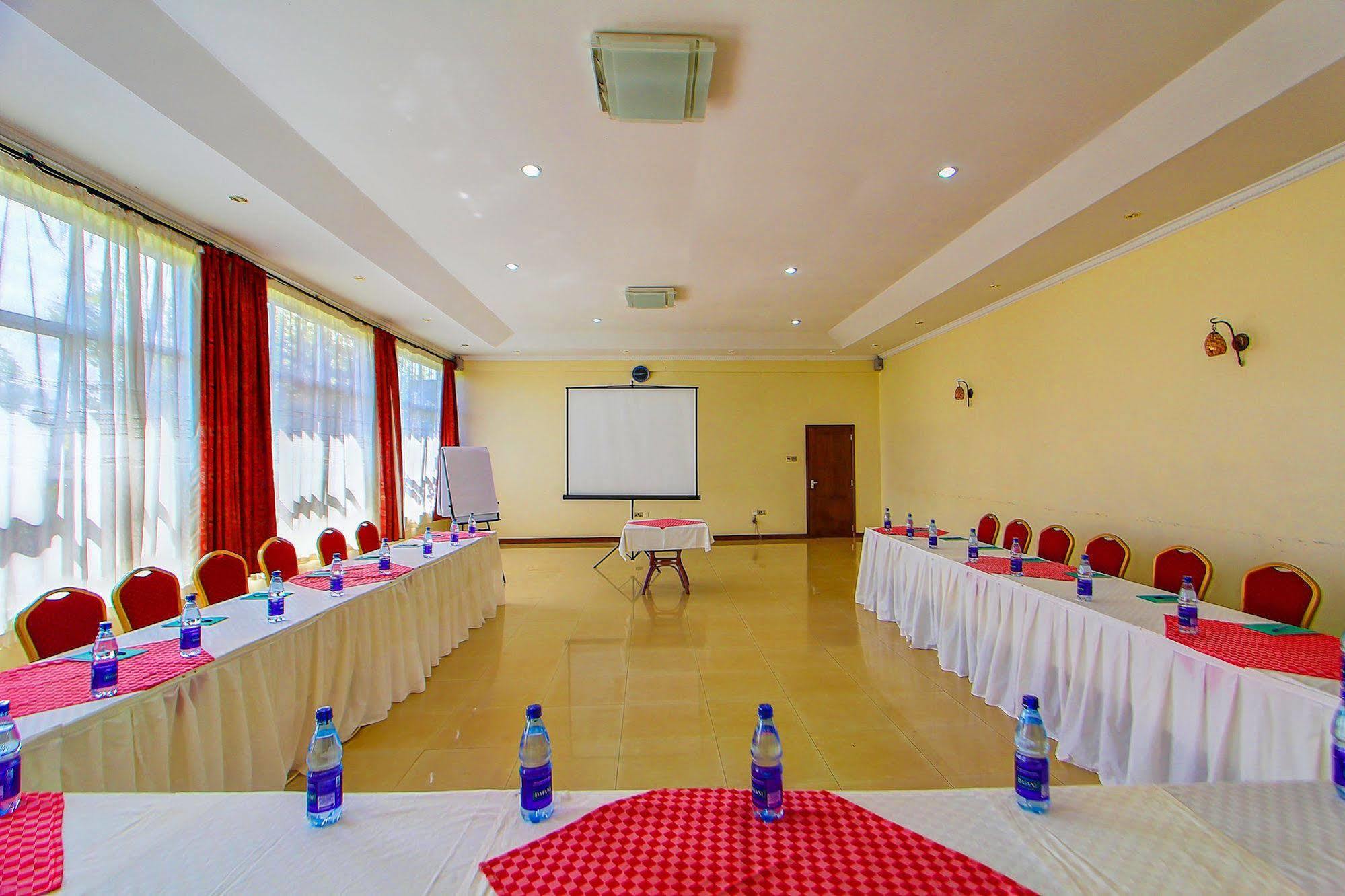 Poa Place Resort Eldoret Exterior foto